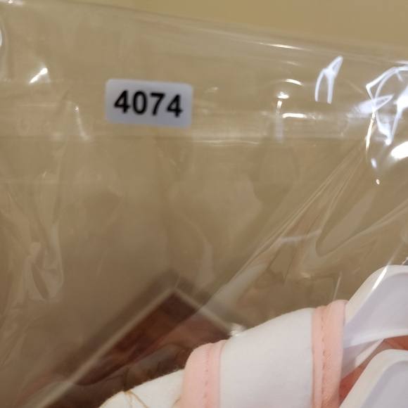 Bundle of 2 baby's full set size 3-6M NWT - Picture 11 of 11